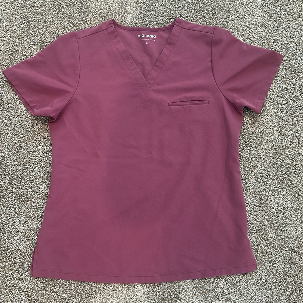 MANDALA | One Pocket Scrub Top Deep Mauve
